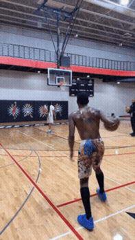 德鲁大叔这么早就回归了？！不得不说，歪果仁的身体素质真的好！
当然更希望欧文能满