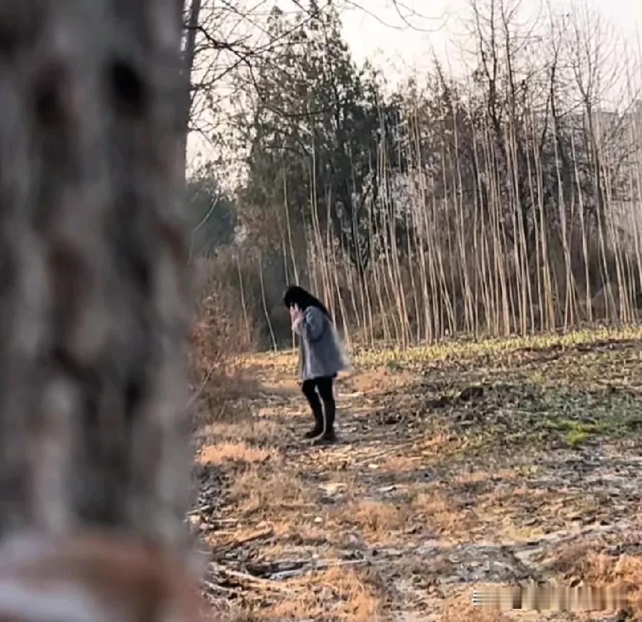 大家说说，哪有这样的？出去打工一年了，可算把他盼回来了，想着在家里两个人多说说话