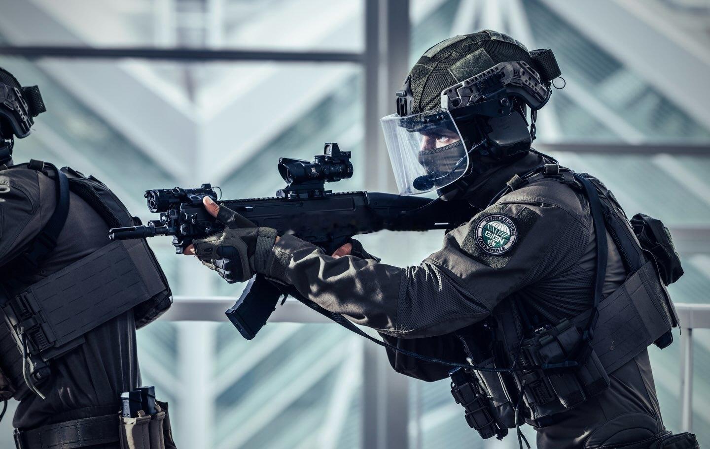 《GIGN》新剧照，距上线还有一周。 