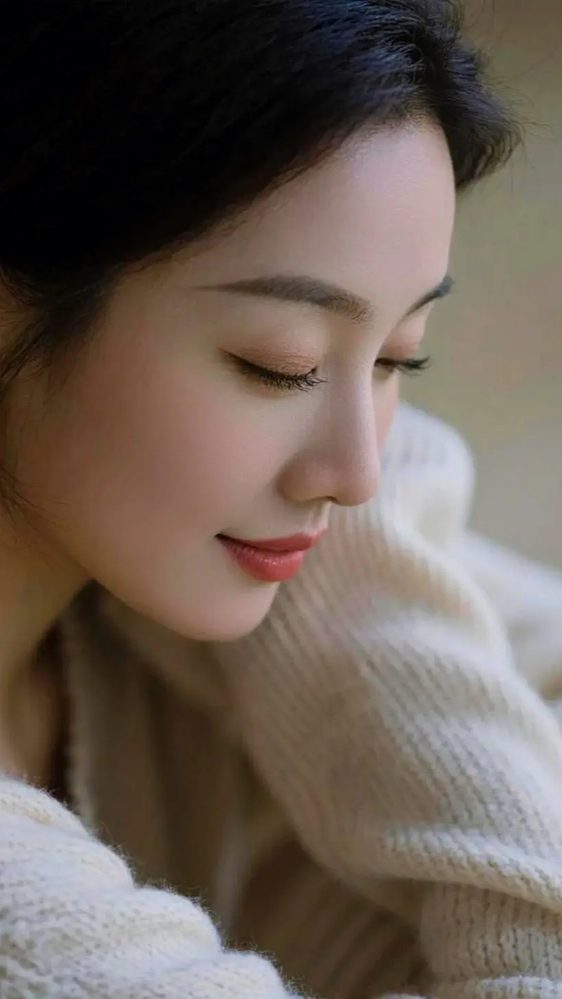 AI暖柔毛衣照 随变ai随便玩 伙伴计划广告分成玩法达人