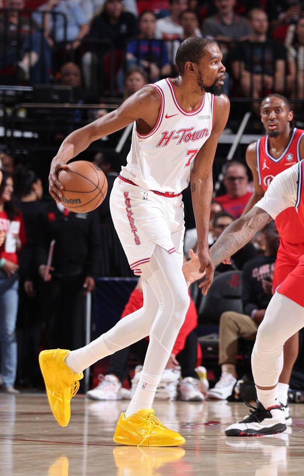 凯文·杜兰特 · Nike KD19登场38分钟 18投10中 三分球6投3中2