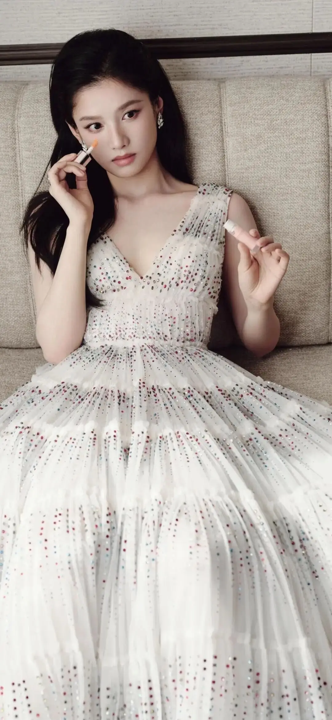 张婧仪 纯美连衣裙 👗