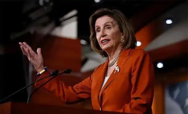 美国打伊朗后，佩洛西发话了！
她的核心观点很明确：这是不必要的战争，拿美军士兵的