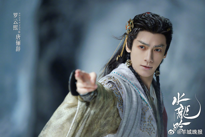 【谁的打戏硬控你了？】是行云流水的武侠过招，还是拳拳到肉的现代格斗？是飘逸凌厉的