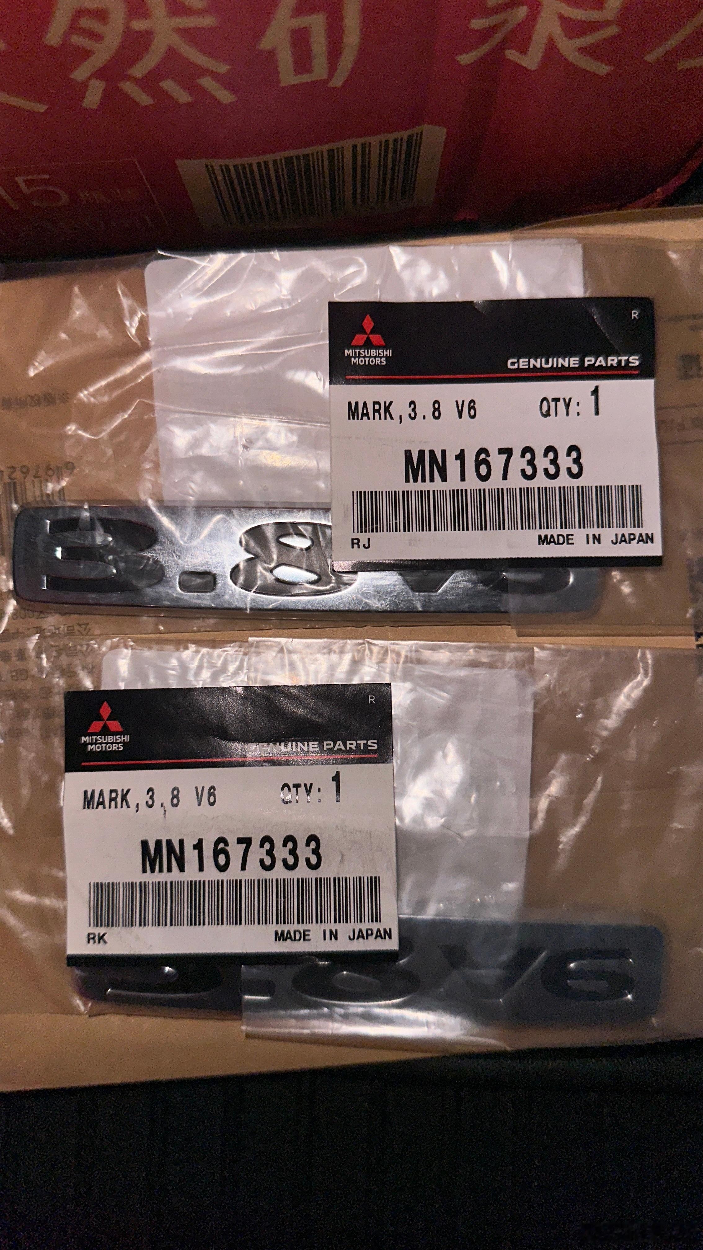 帕杰罗 3.8 V6  恢复末代帕杰罗翼子板侧标，马力➕10匹。MADE IN 