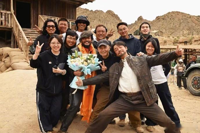 杨烁居然转行做了导演看完才知道杨烁在《生命树》藏了新身份，执行导演杨烁太靠谱，片