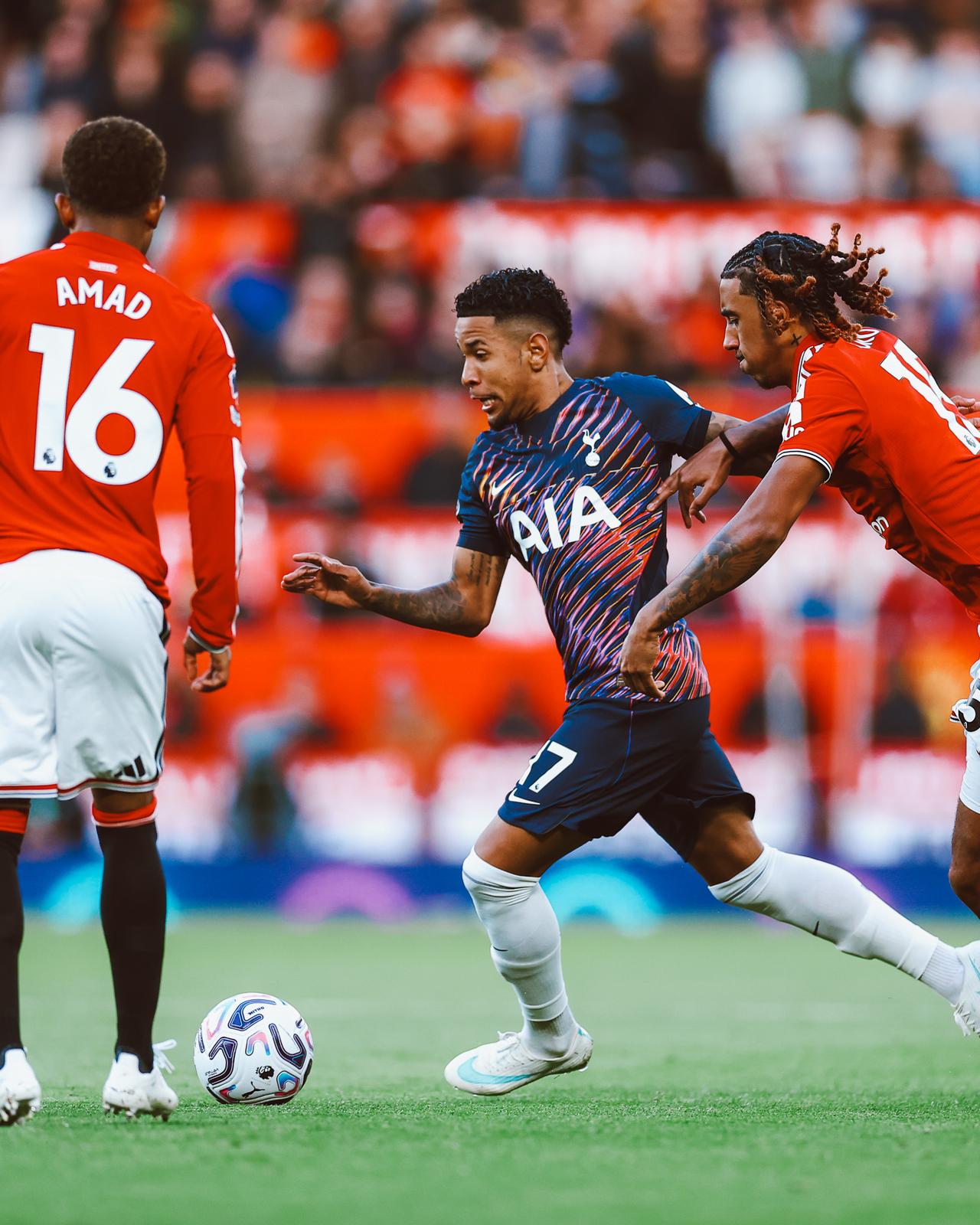 热刺本赛季英超仍旧未尝一胜👇：
第1️⃣轮 布伦特福德 3-0 热刺
第2️⃣