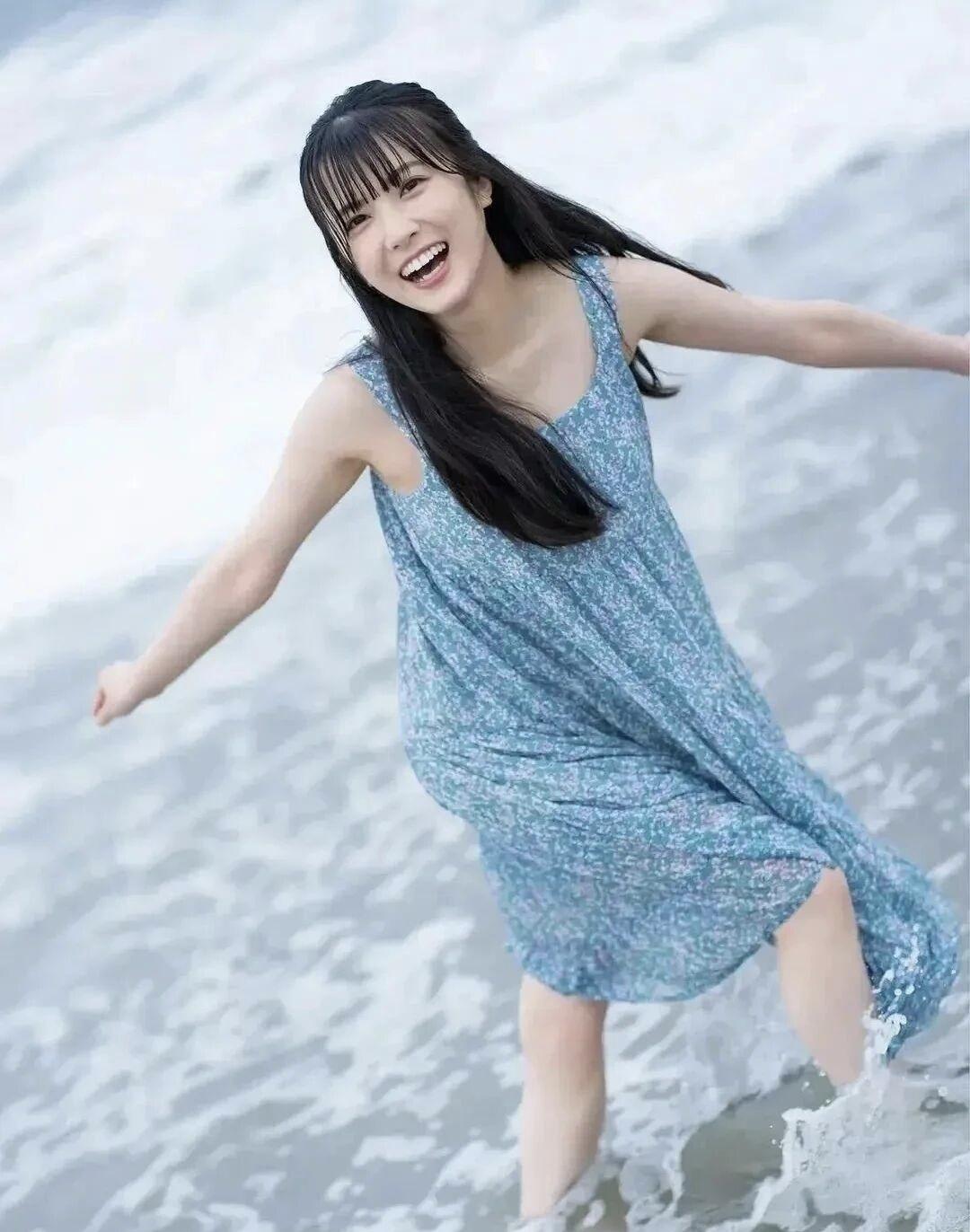 人美心也美结那，00后，01年9月27日出生于神奈川县，岛国女性声优、舞台剧演员