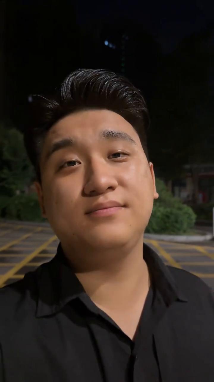 接下来一定会遇到一个爱你、宠你、关心你、不跟别人搞暧昧、舍得为你花钱、不高冷暴力