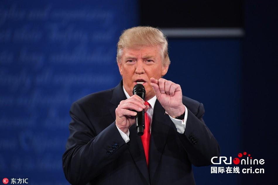 特朗普这届政府和拜登政府比起来，完全不是一个水平。他的团队中，没有一个人在智力、