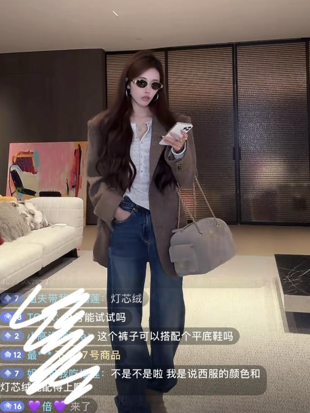 温婉售卖高仿巴黎世家T恤Prada背心当年被封禁，如今还能继续靠流量变现。互联网