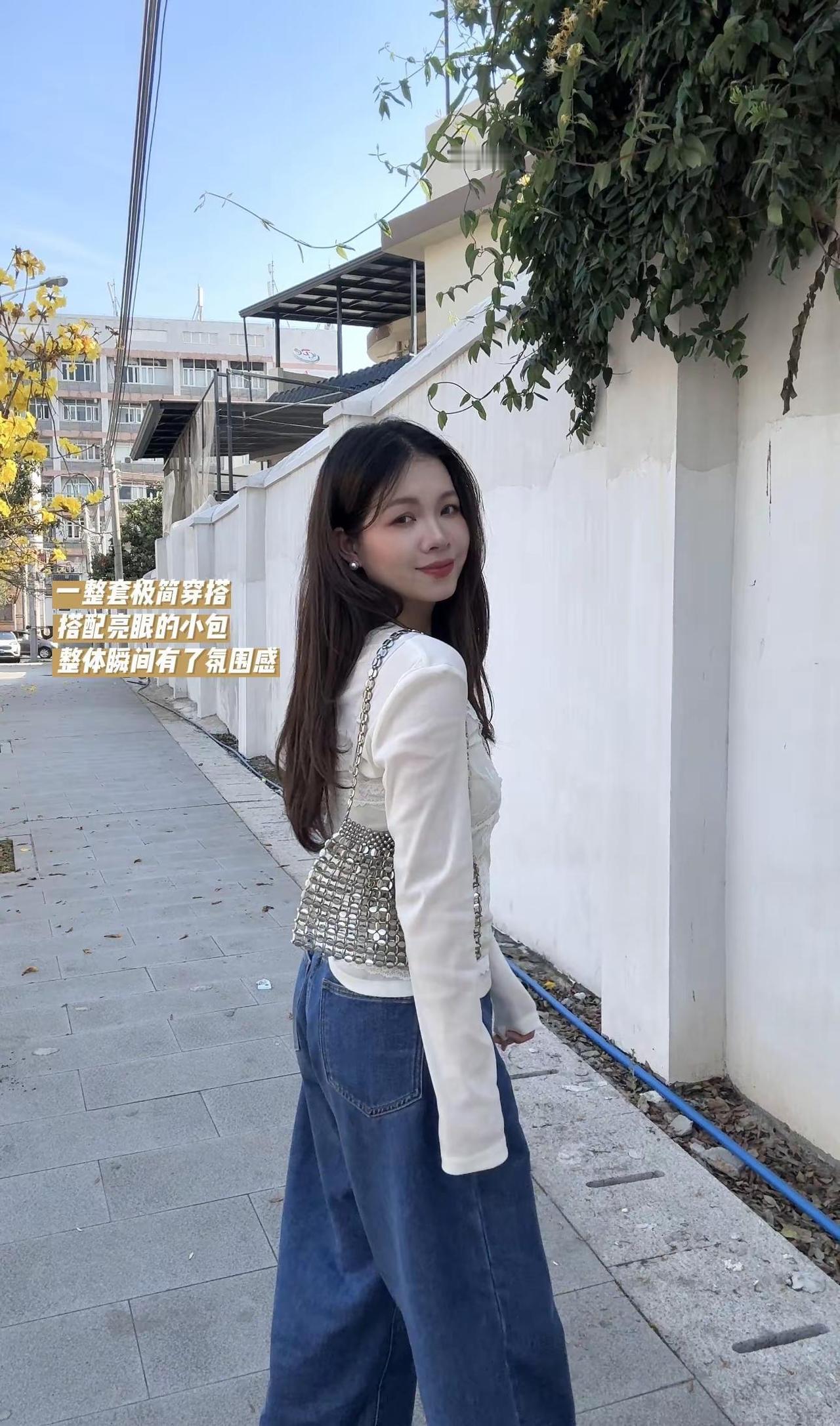 韩里韩气的一周穿搭合集请让我顺利一些 平静一些 幸福一些