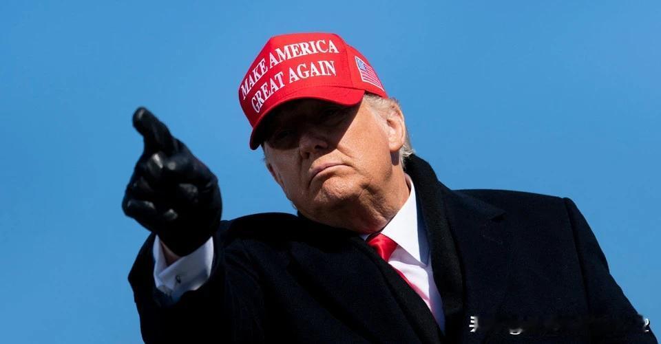 特朗普从“24小时结束乌克兰战争”的雄心勃勃宣言，到今天的结果


一年前，就在