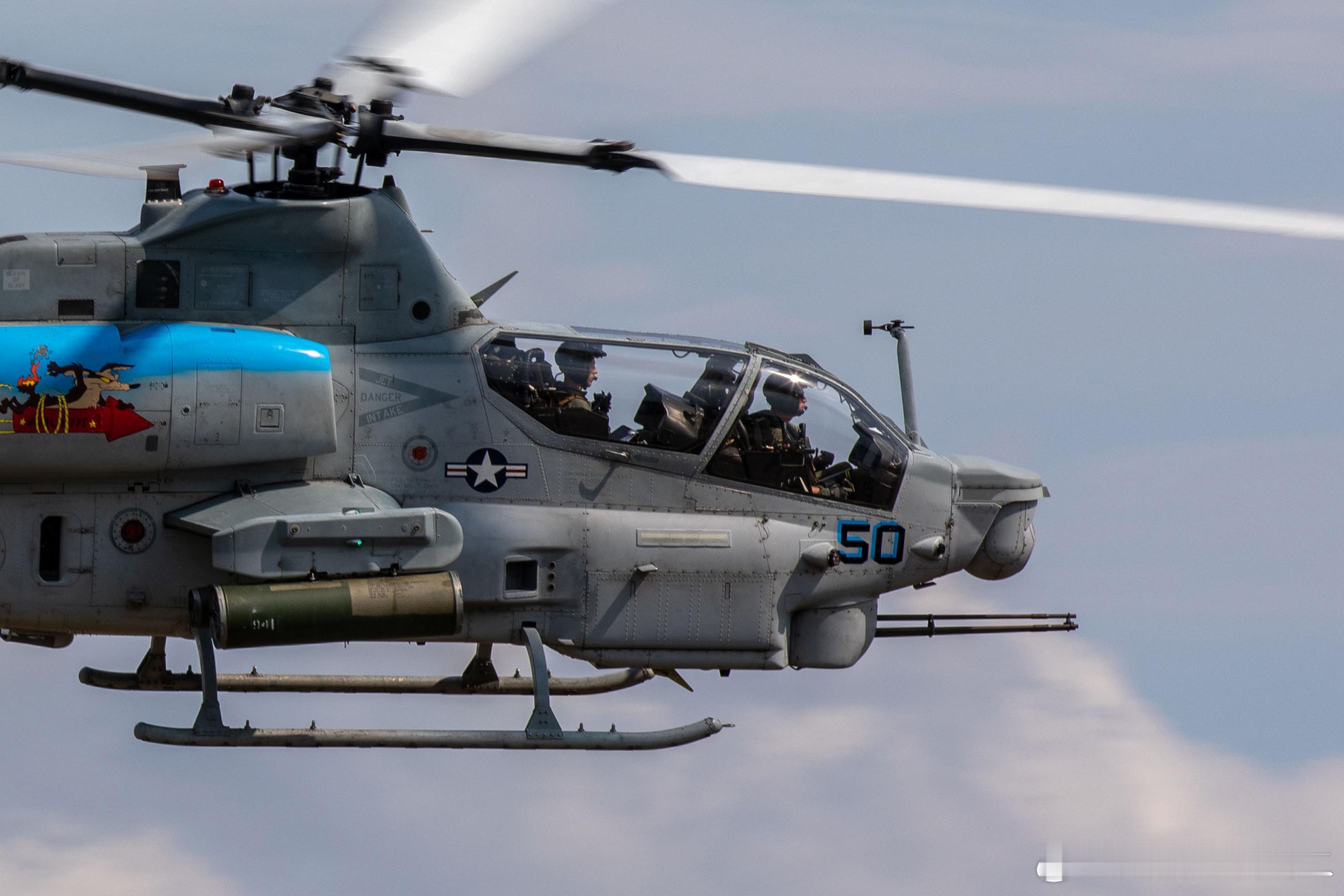 【兵器欣赏：桌面兵器   美国海军陆战队AH-1Z武装直升机】烽火问鼎计划 ​​