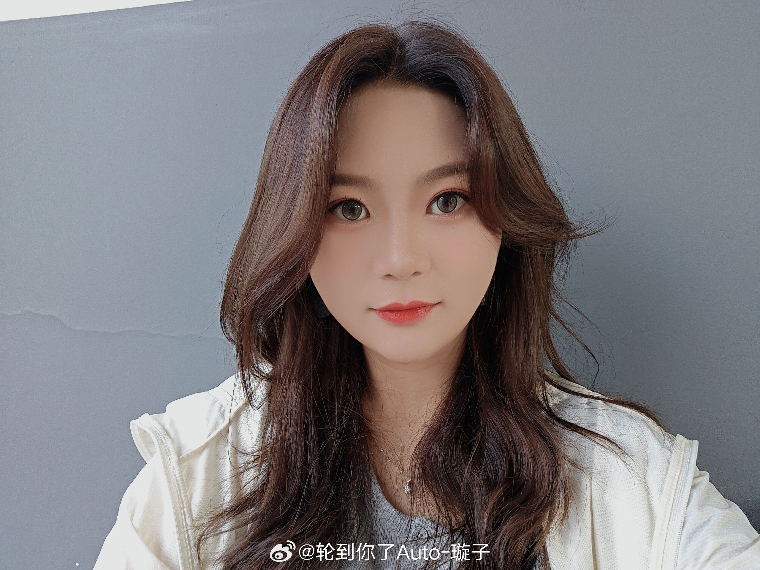 今天在秘密基地拍车[吃瓜]只能怼着自己来一张[比耶]开工‼️  ​​​