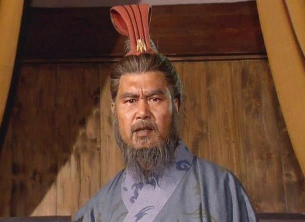 刘备错过的最优秀的将领是哪位？邓艾
邓艾，出生于公元197年，自幼家境贫寒，早年