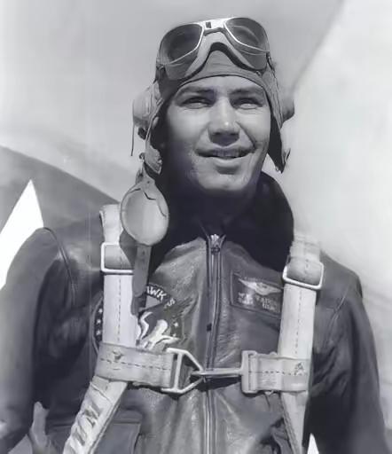 1945年5月，空袭日本本土的十几名美军飞行员被日军抓获，日酋横山勇下令处死其中