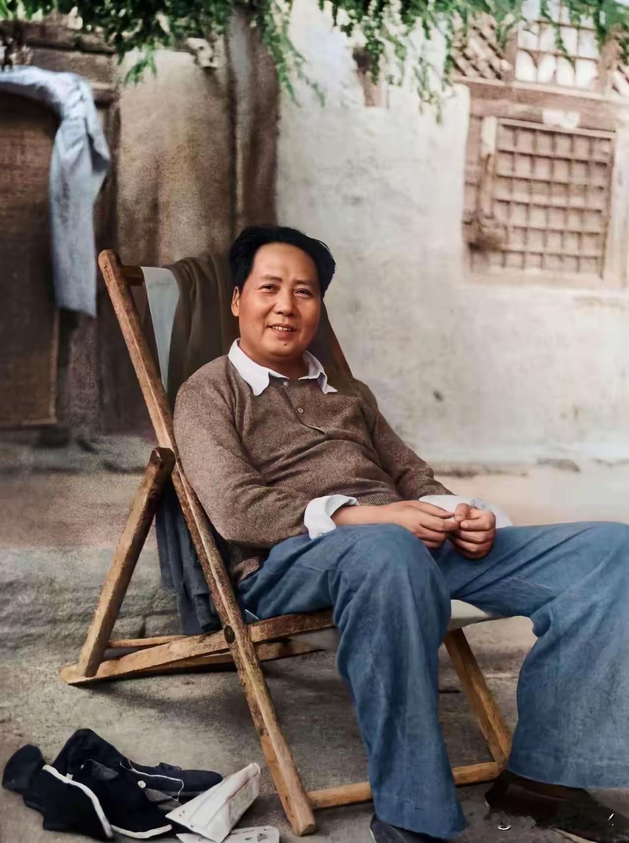 这八个字，道尽老一辈革命家的风骨
 
有一种信仰，朴实无华，却穿透岁月山河；有一