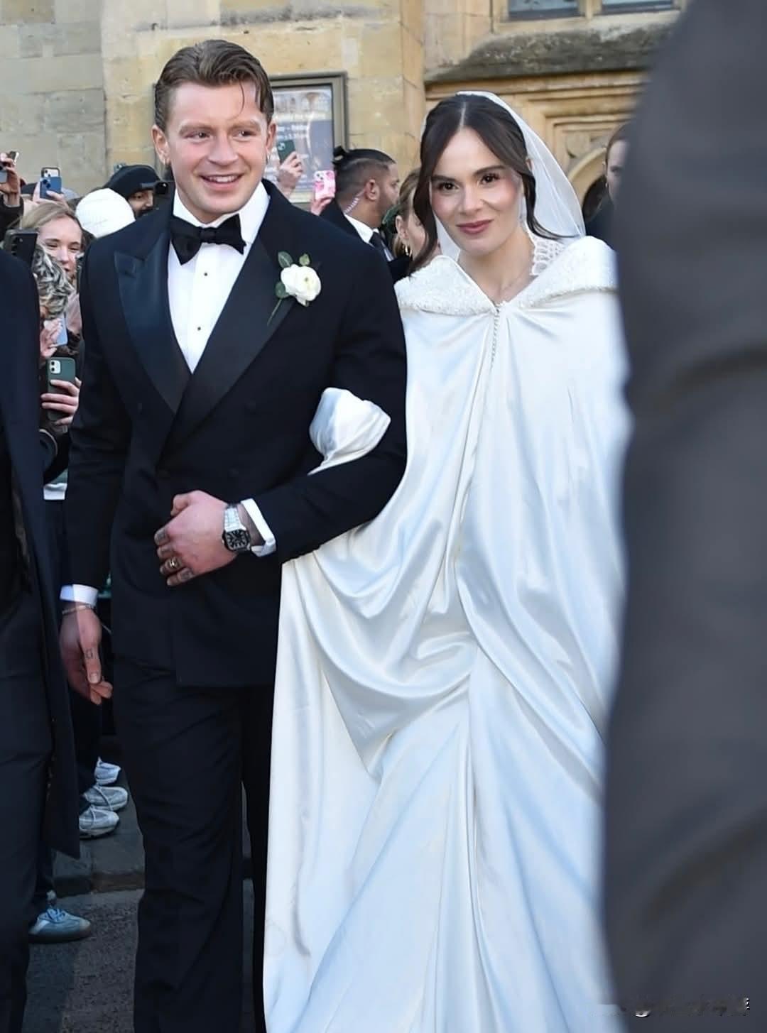 “地狱厨神”Gordon Ramsay的二女儿Holly Ramsay和多届奥运