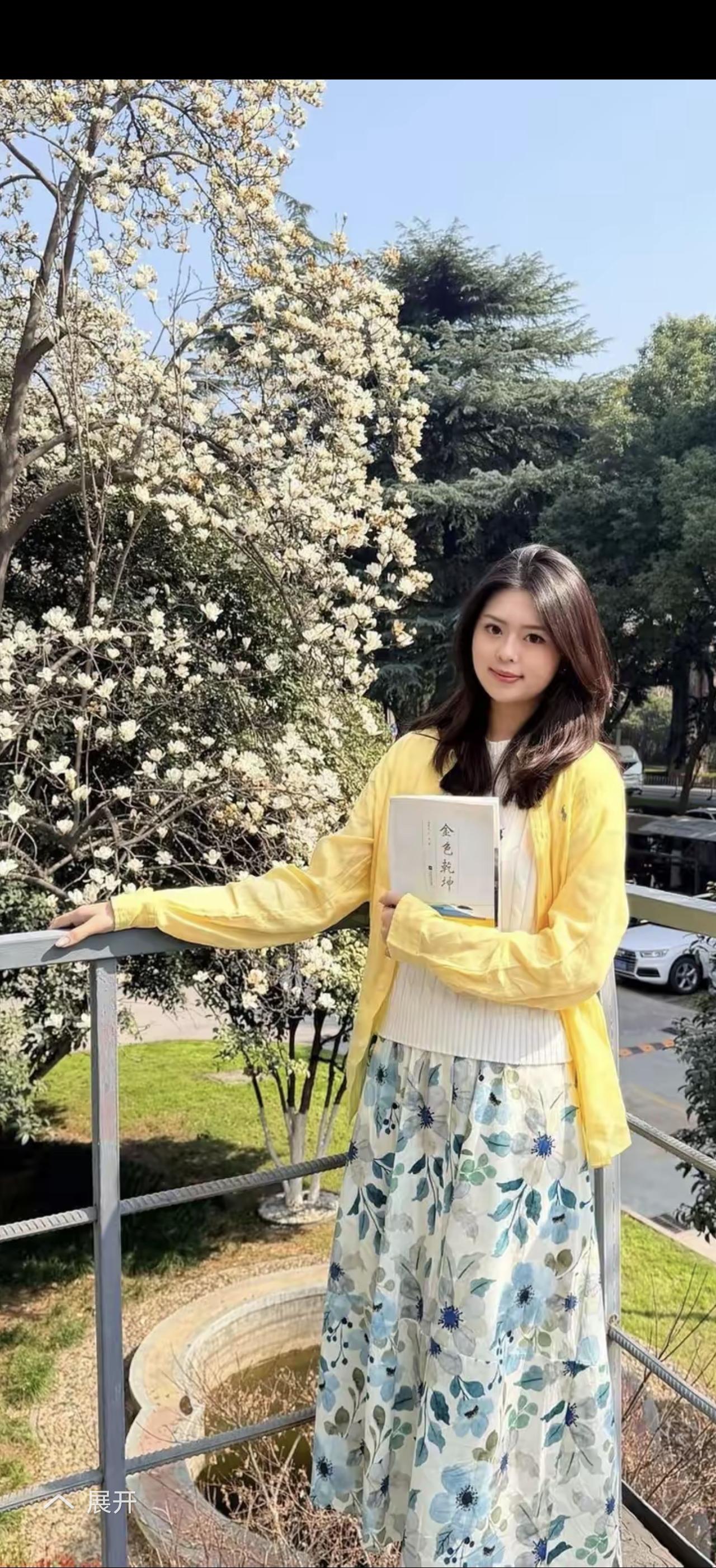 花开花落，岁月静好。