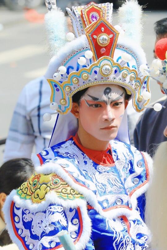 没错没错，就是这样宣传潮汕男孩！