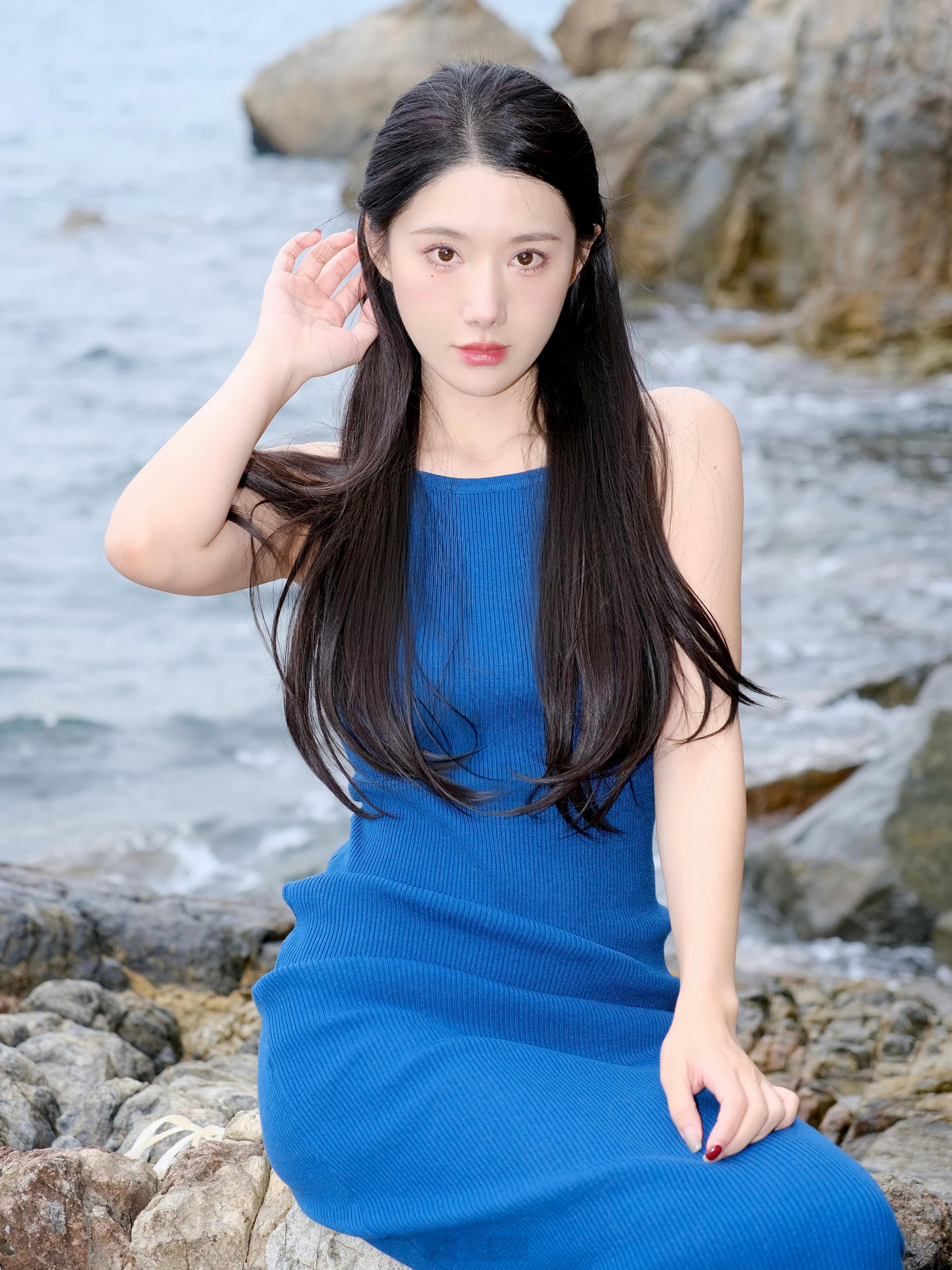 蓝色长裙的美 ​​​