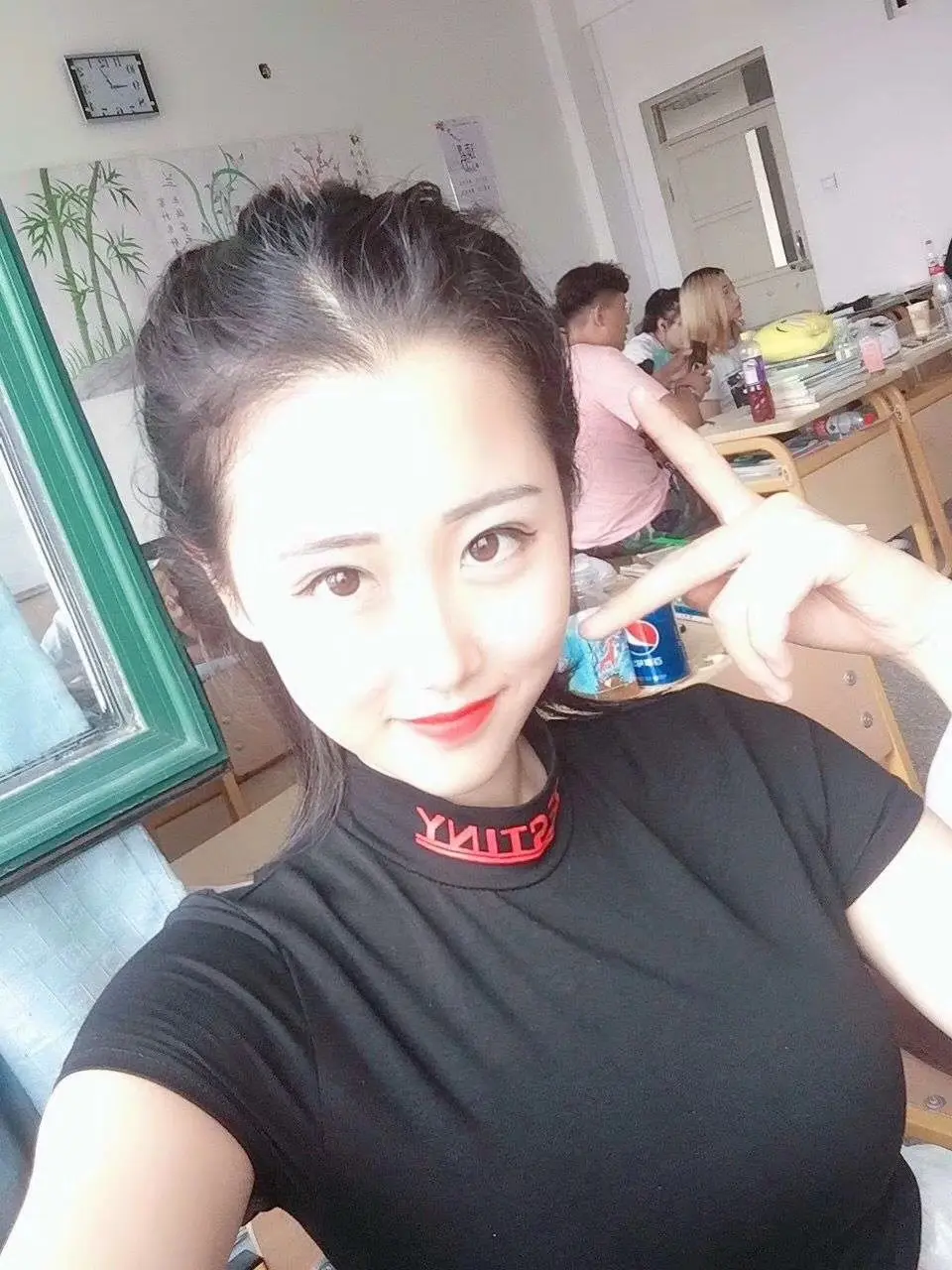 不知道要翻过几个山丘才能到达山顶，能做的只有一直翻