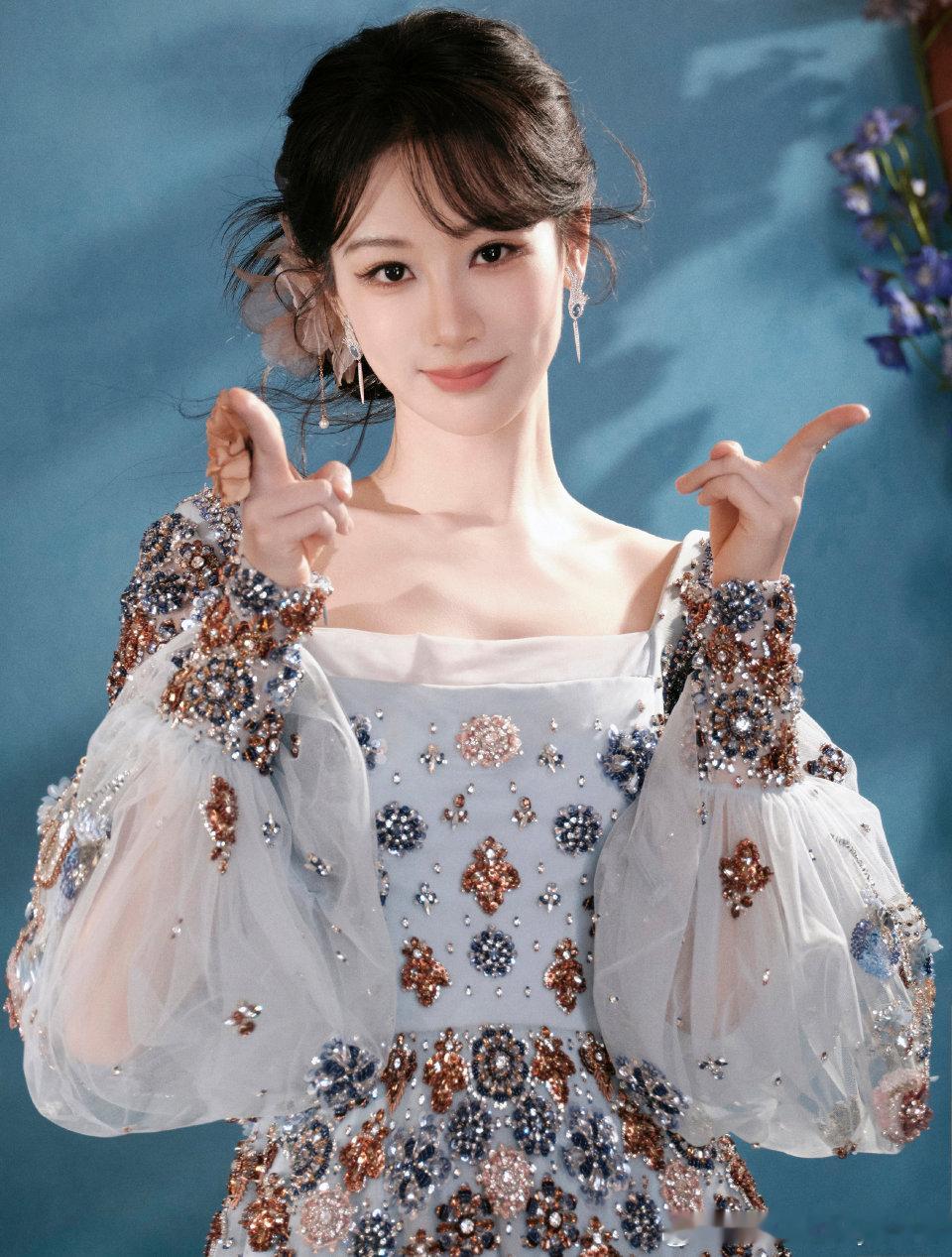 期待紫妹的新剧，越看越喜欢～～ 