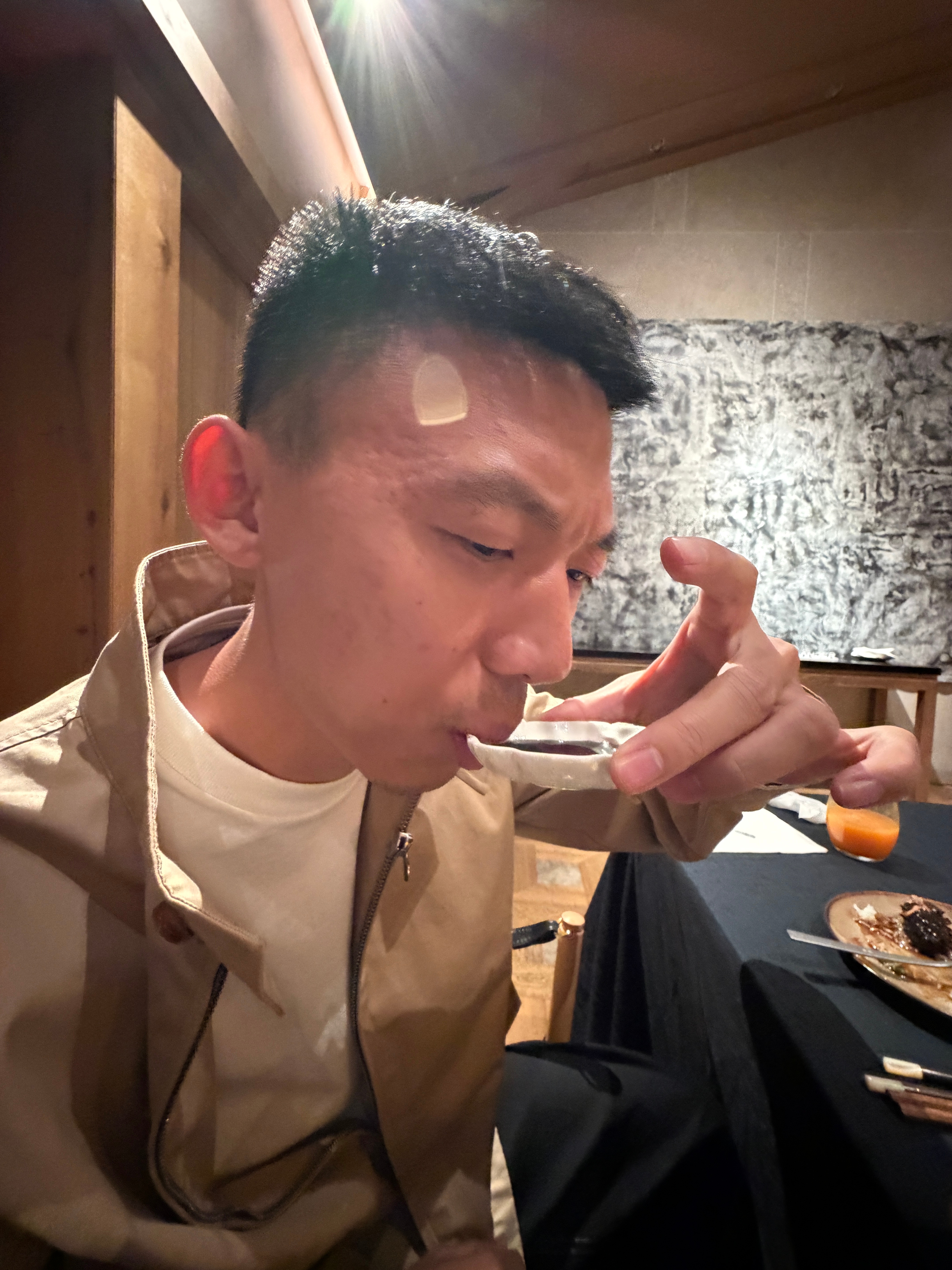 昨晚别人喝汾酒我跟岳子喝醋告诉大家个冷知识中国醋都(官方授权）开始不是山西，是镇