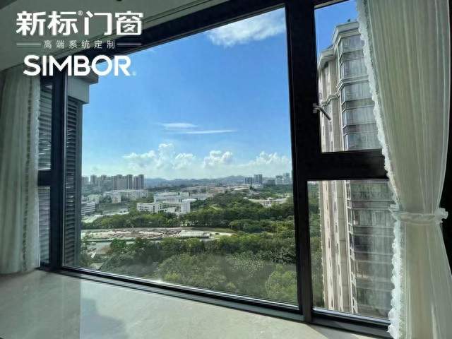 装修日记｜临街住宅，选对门窗告别噪音烦恼