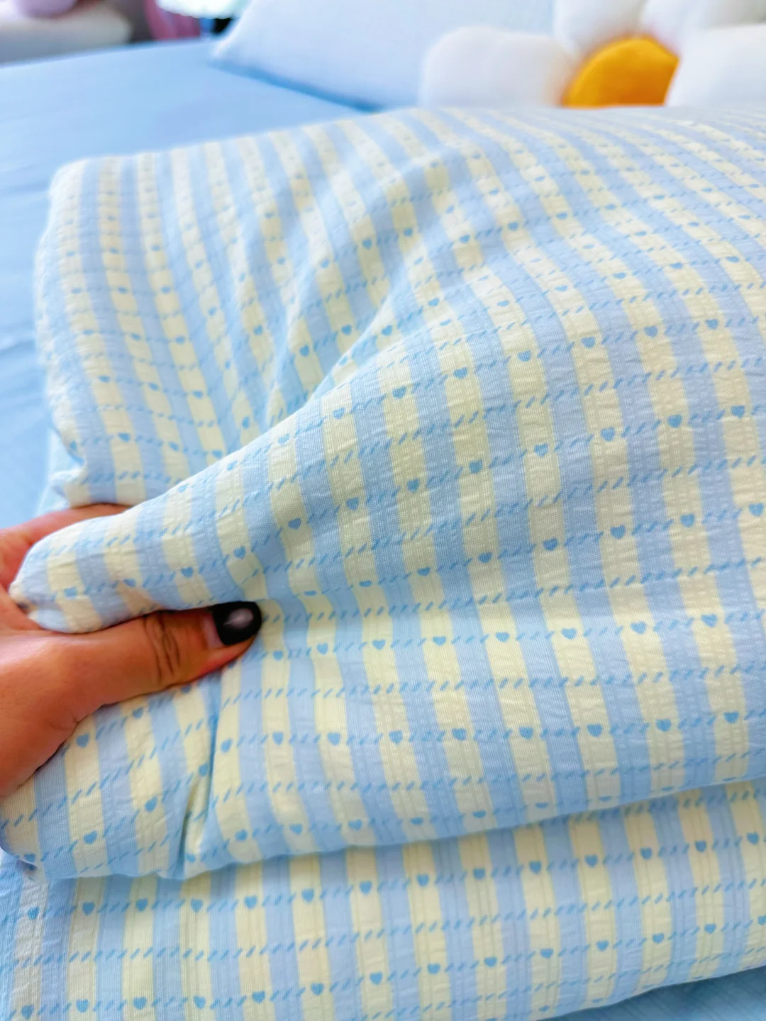 舒服到不想起❗️好爱这套清爽四件套～