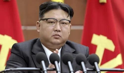 朝鲜公开亮剑，金正恩做出一个重大表态，明确“最敌对国家” 6月23日，朝中社公开