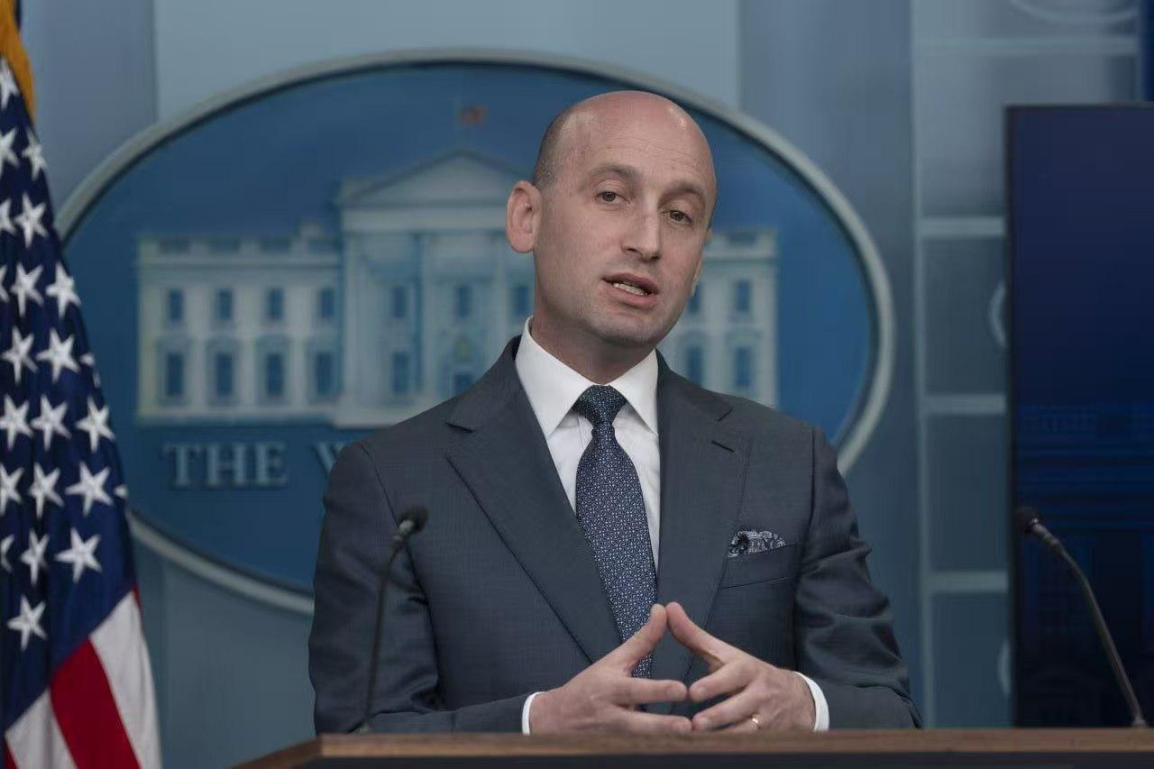 老美这是语不惊人死不休啊！

斯蒂芬·米勒放言：国际法是给弱者准备的，你们可以尽