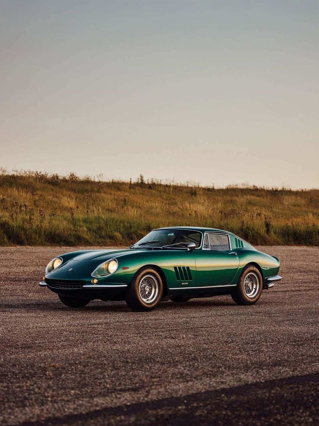 ClassicCars Ferrari 275 GTB/4 ​​​
