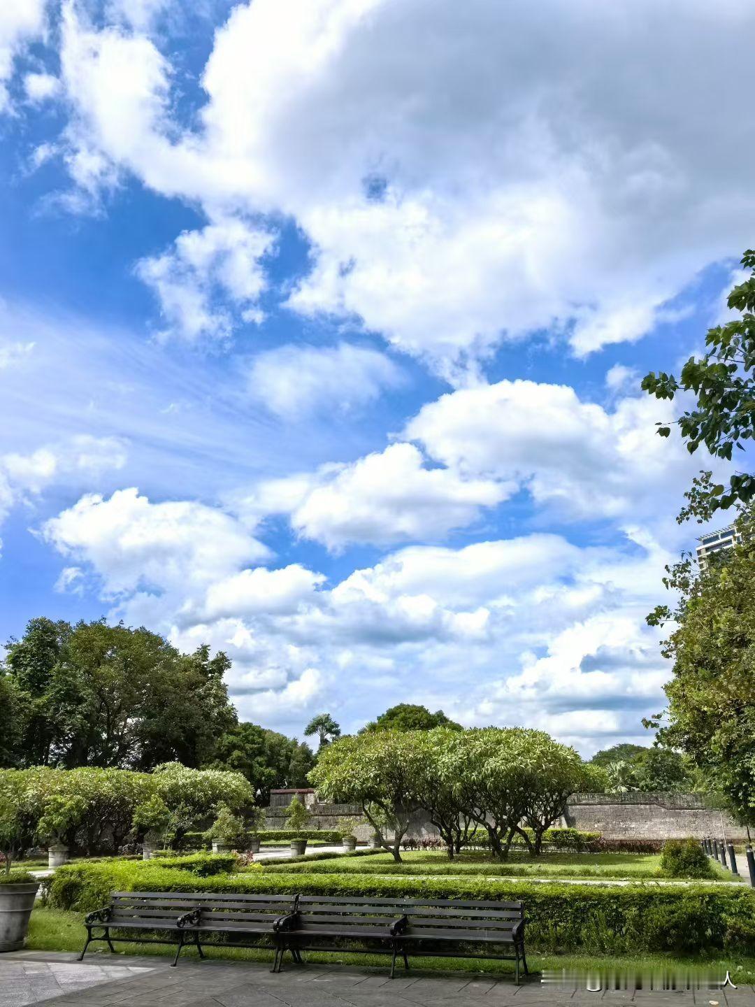 可以分享一张你拍的天空美照吗