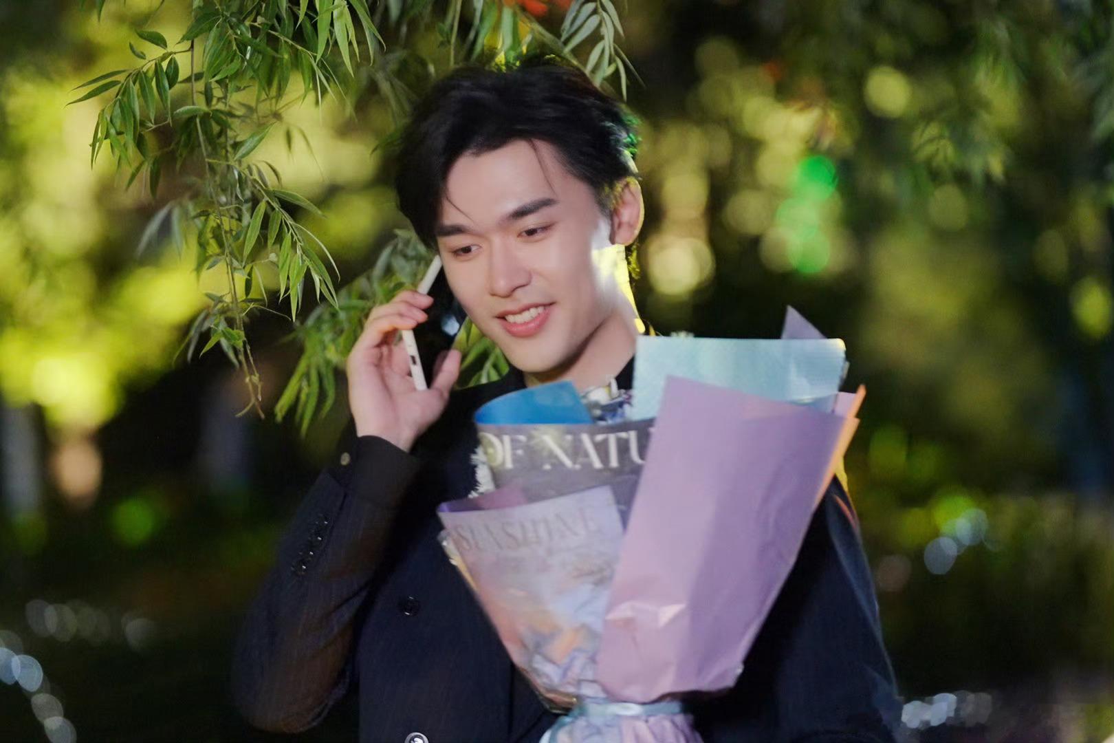 吴星颖晒孙柏涵送的花孙柏涵给吴星颖送的花，每次都很好看啊，一看就是精心挑选过的，