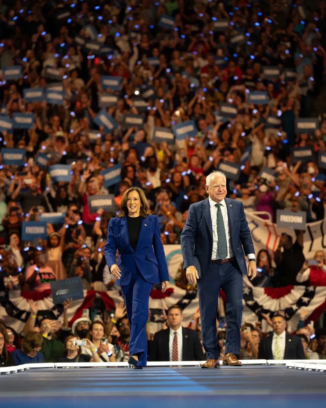 【美国大选又拿中国说事】
美国共和党籍参议员汤姆·科顿今天（北京时间10月3日）