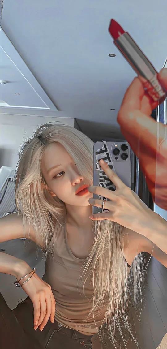 朴彩英的穿搭法则，美到next level
韩国女团BLACKPINK的朴彩英，