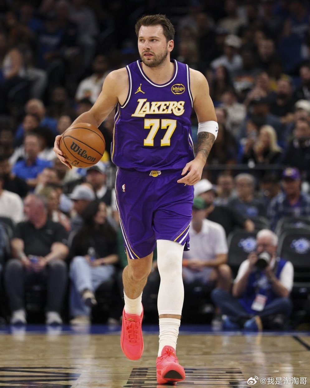 NBA 已撤销卢卡东契奇的第16次技术犯规东契奇将可以出战周一对阵活塞队的比赛洛