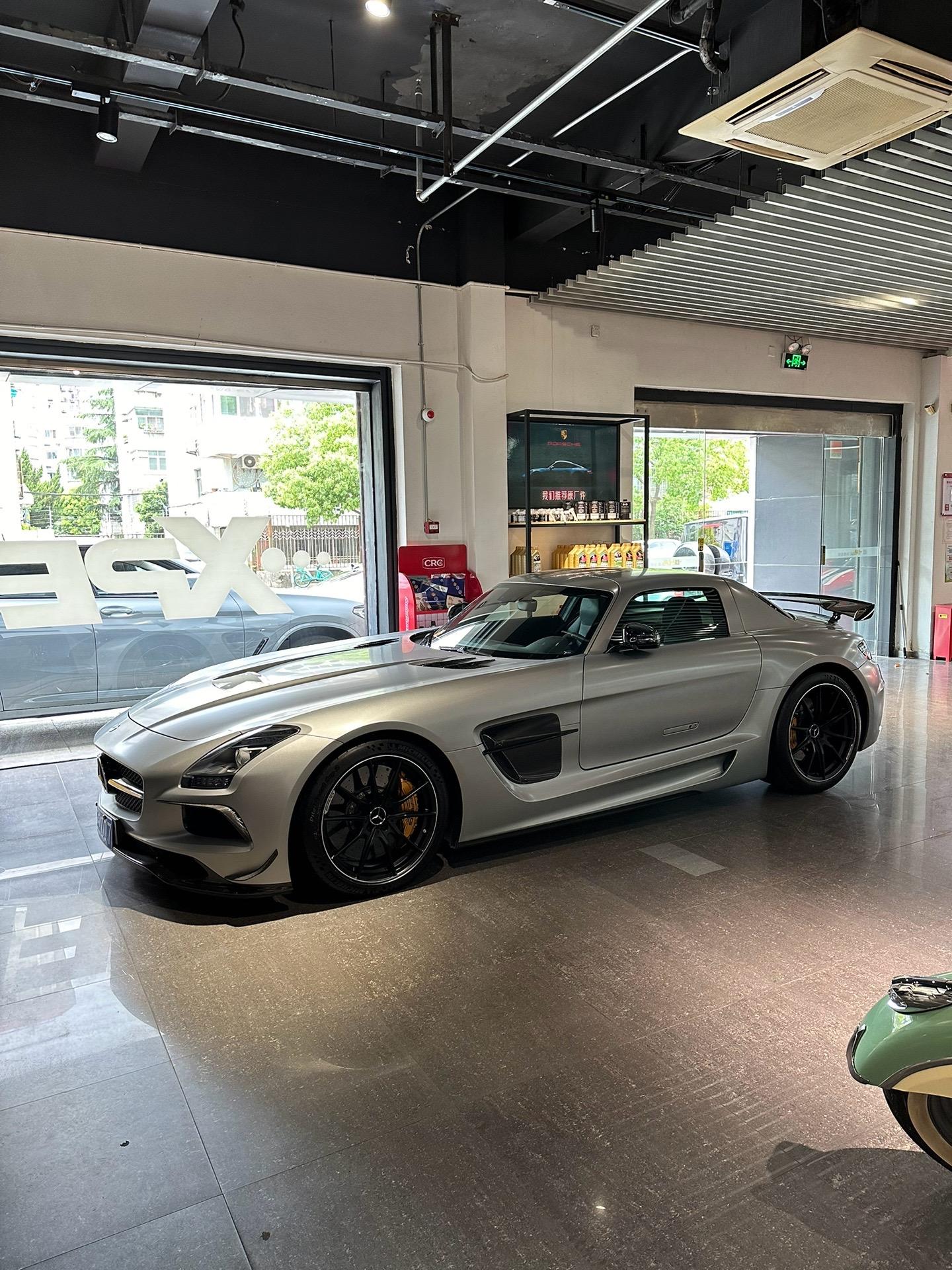 AMG SLS Black Series