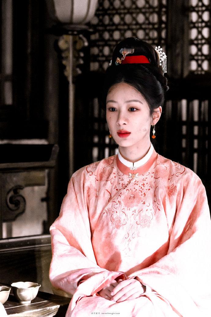 杨紫家业 杨紫李祯 温柔只给意中人，喜欢只给心上人  杨紫🔸杨紫家业🔸杨紫李