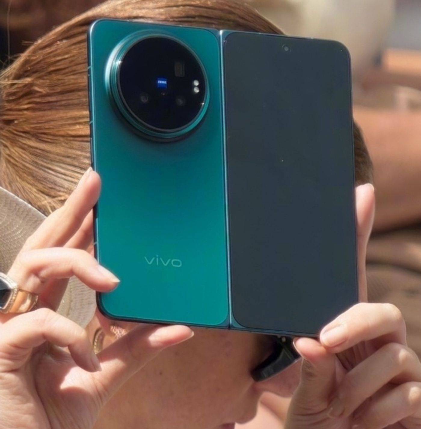 vivo X Fold6 变圆脸儿了 