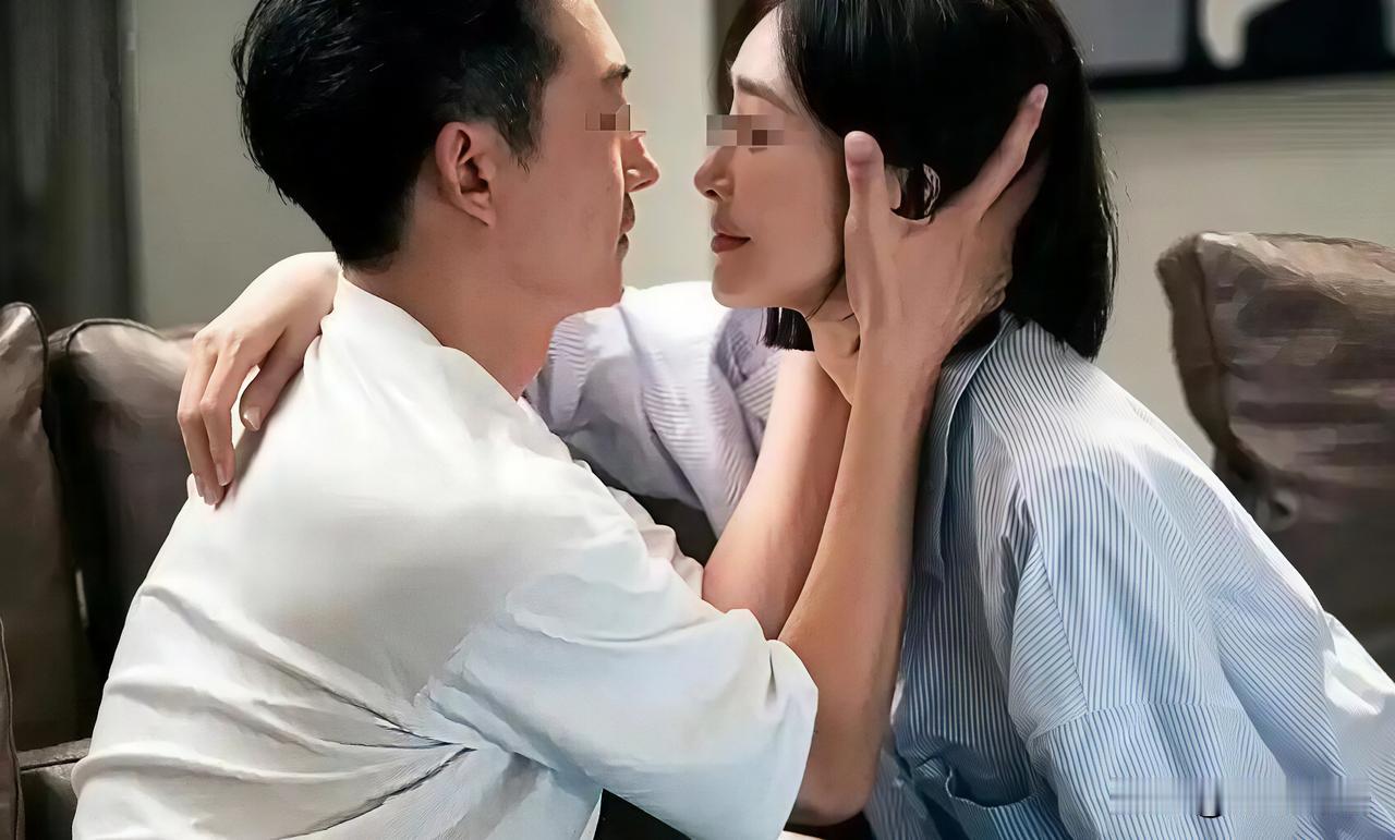 “报应不爽！”辽宁朝阳，47岁已婚男子背着原配与小16岁的女子发生亲密关系，给她