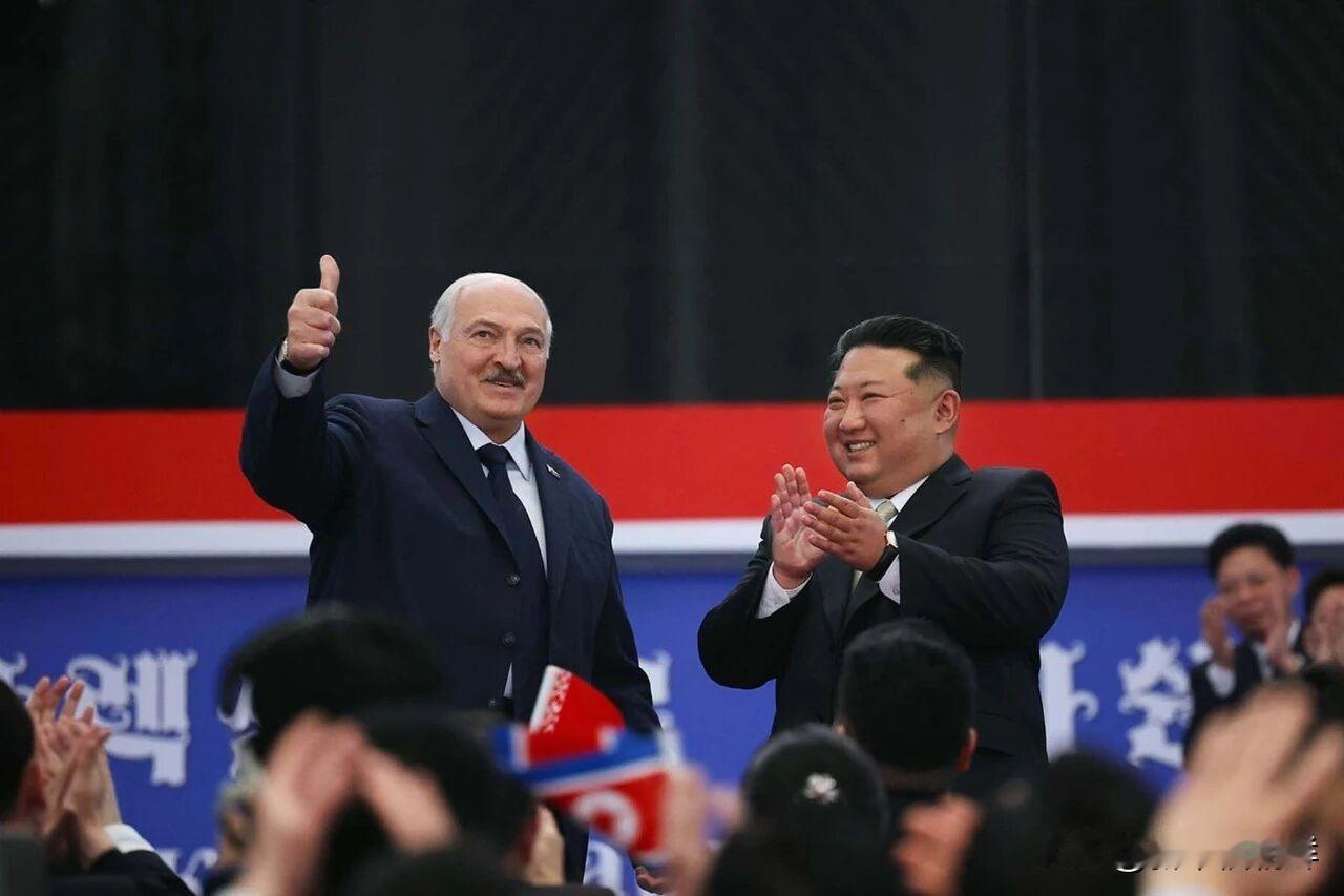 朝鲜与白俄罗斯将签署互免签证协定  

白俄罗斯共和国外交部长雷任科夫向本国媒体