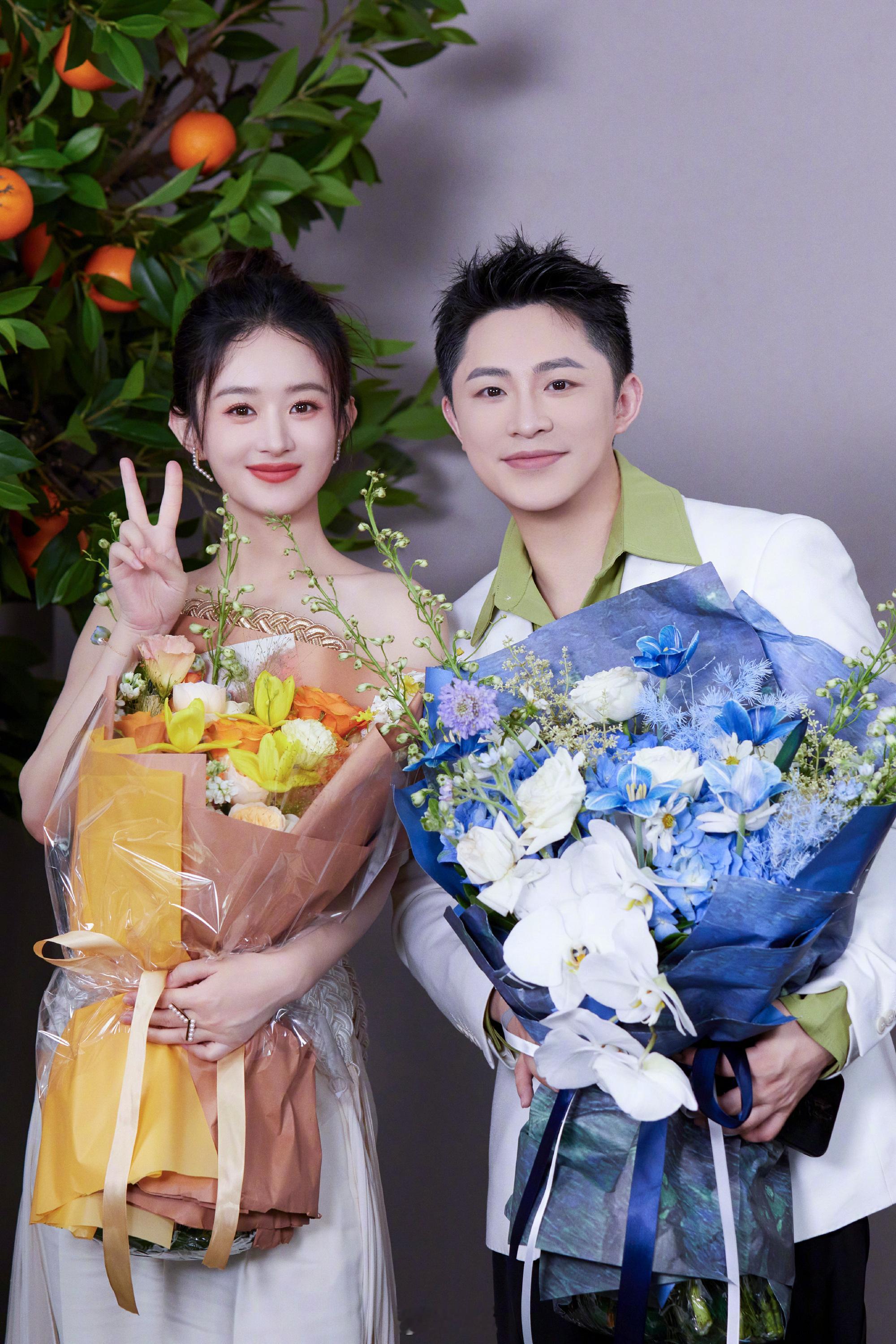 #赵丽颖直播新图##马锐晒赵丽颖#马锐晒赵丽颖，[鼓掌][鼓掌][鼓掌] ​​​