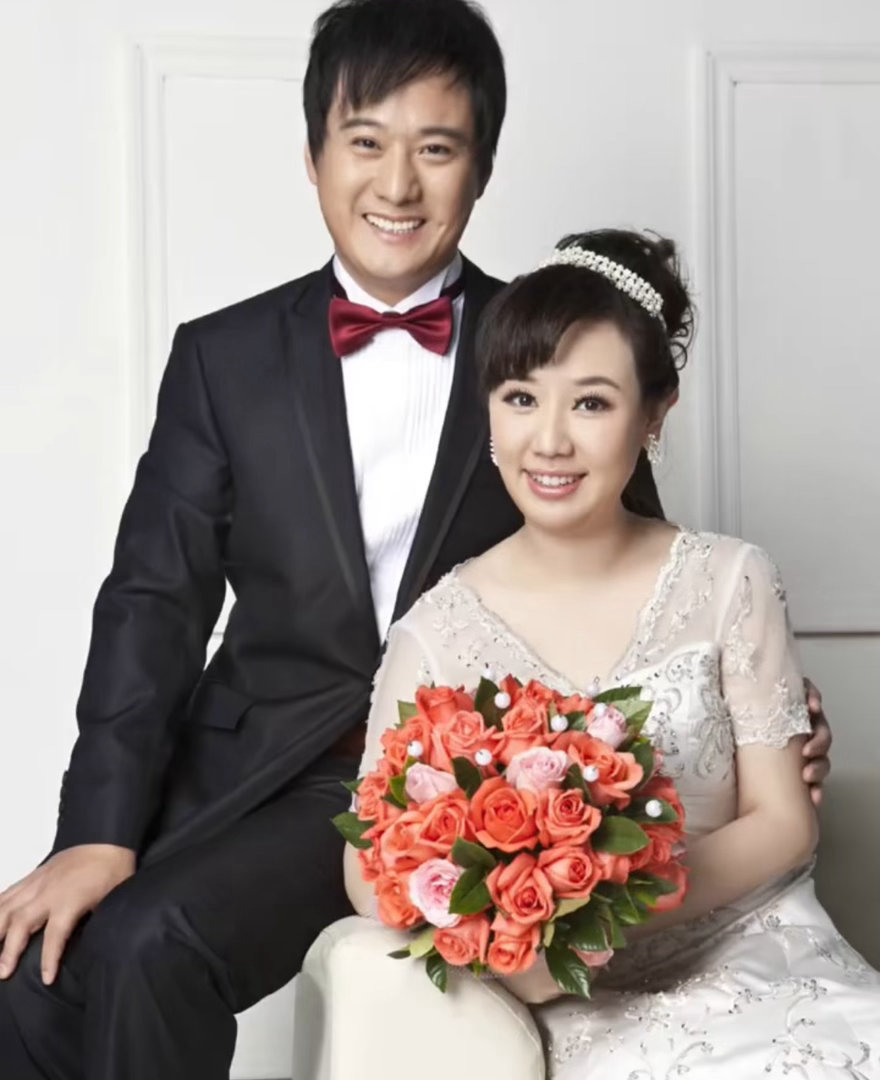 关凌提自己当年婚纱照撞脸林志玲关凌曾撞脸林志玲 时隔15年圆梦同框！关凌回忆当年