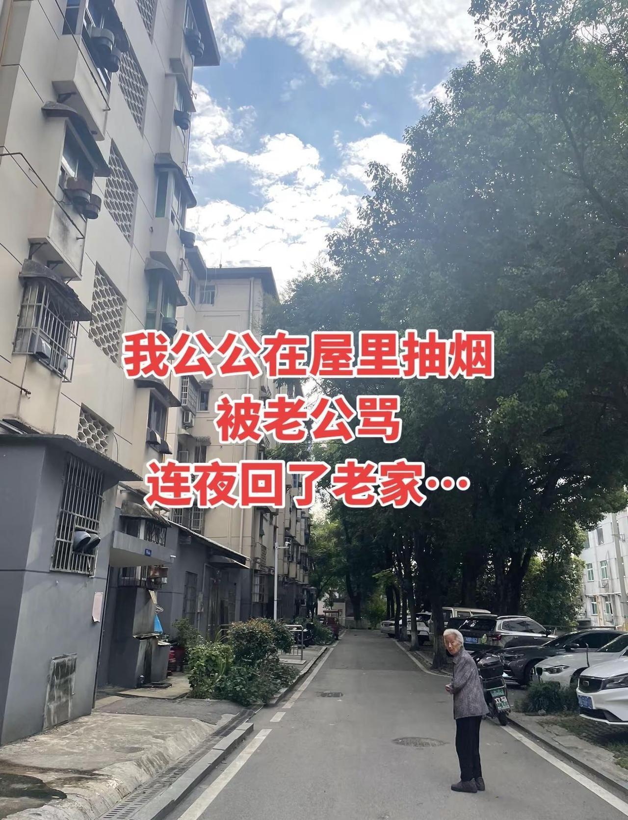 中国女团世乒赛1-2绝境翻盘:孙颖莎连砍两分，王曼昱决胜局救赎，中国女团惊险夺冠