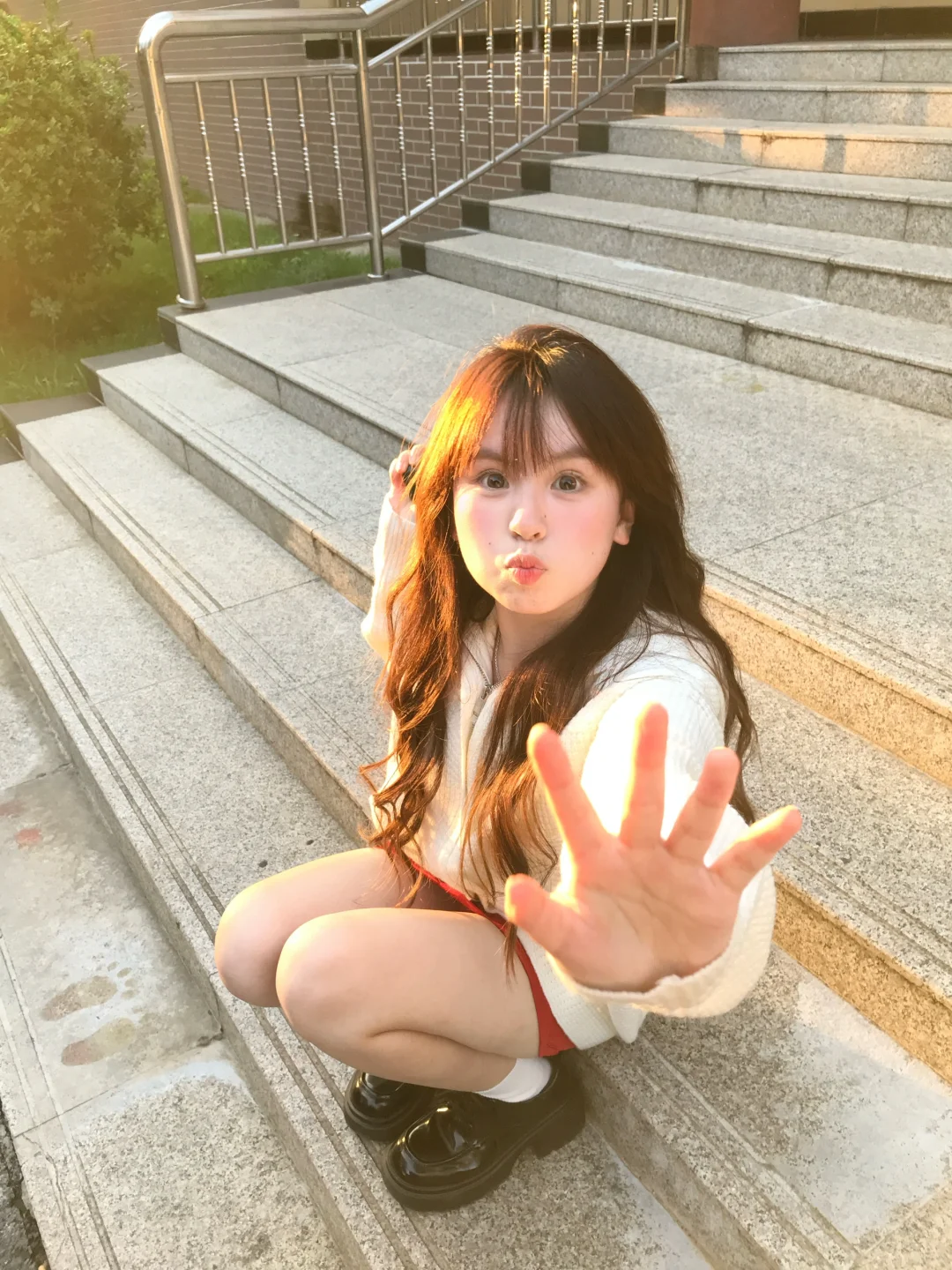 𓏸 𓂂 🦔 看镜头
