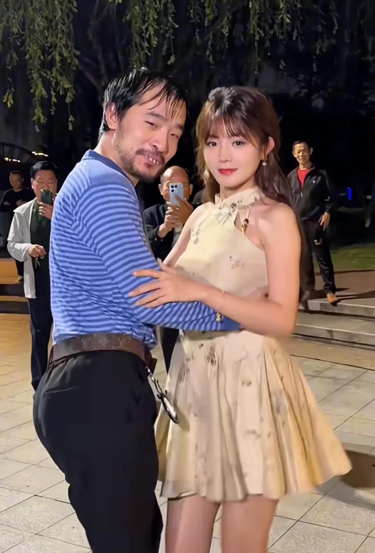 看来看去都不明白，我到底比他差？


