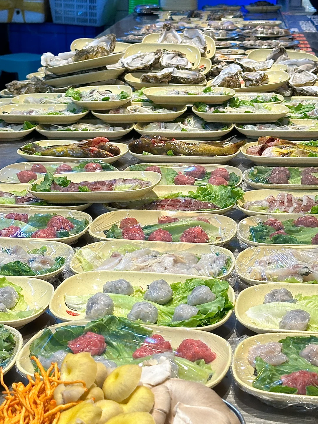 重庆火锅界来新人啦❗️广式粥底火锅好鲜啊